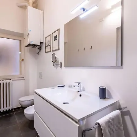 Academia Of Davide Spacious Apartamento Florencia